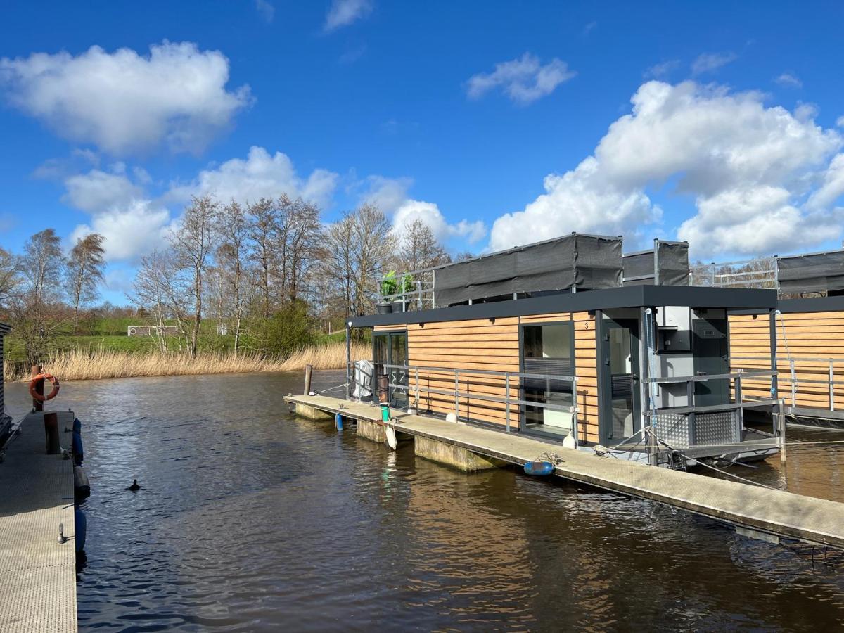 Hausboot Resort Nordseekueste فيلهلمسهافن المظهر الخارجي الصورة