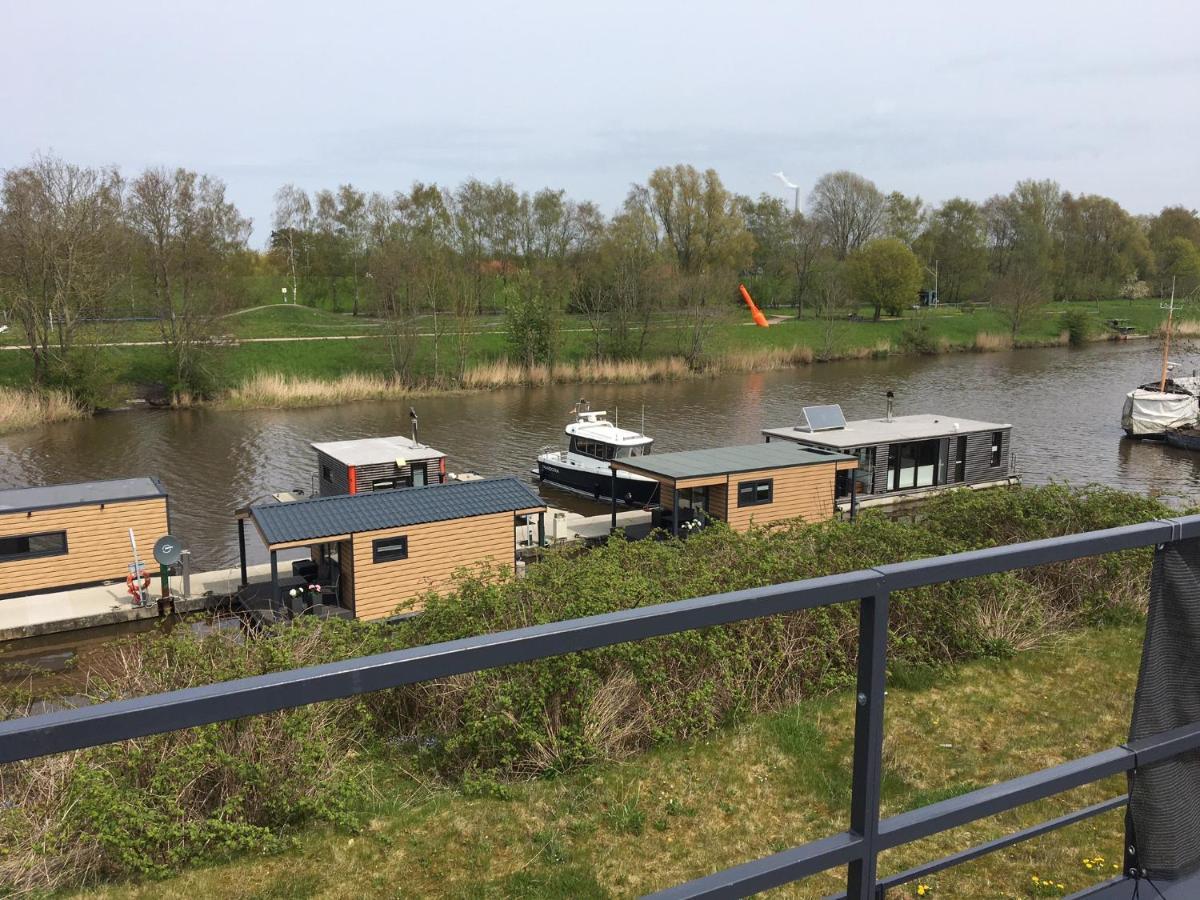 Hausboot Resort Nordseekueste فيلهلمسهافن المظهر الخارجي الصورة