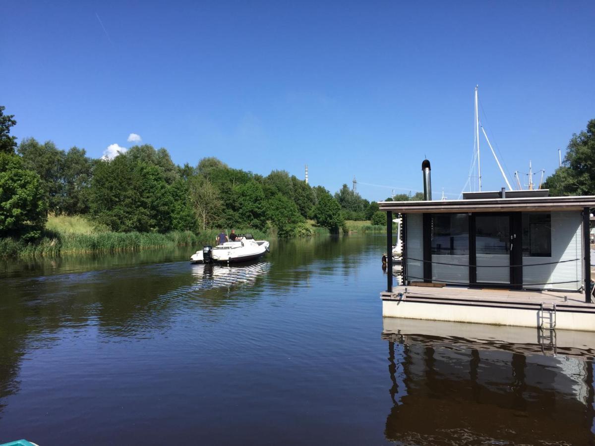 Hausboot Resort Nordseekueste فيلهلمسهافن المظهر الخارجي الصورة